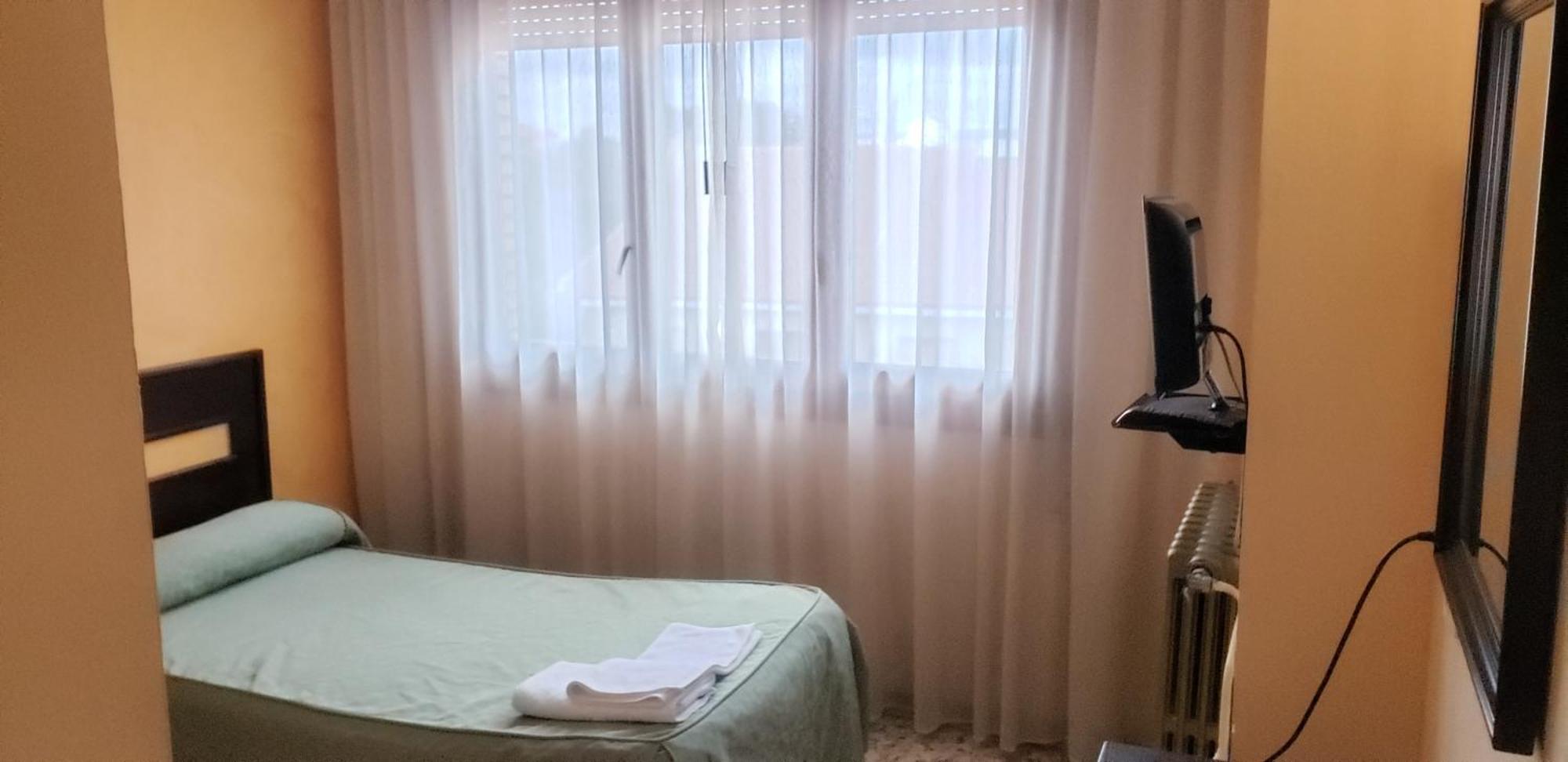Hotel Balfagon Calanda Εξωτερικό φωτογραφία